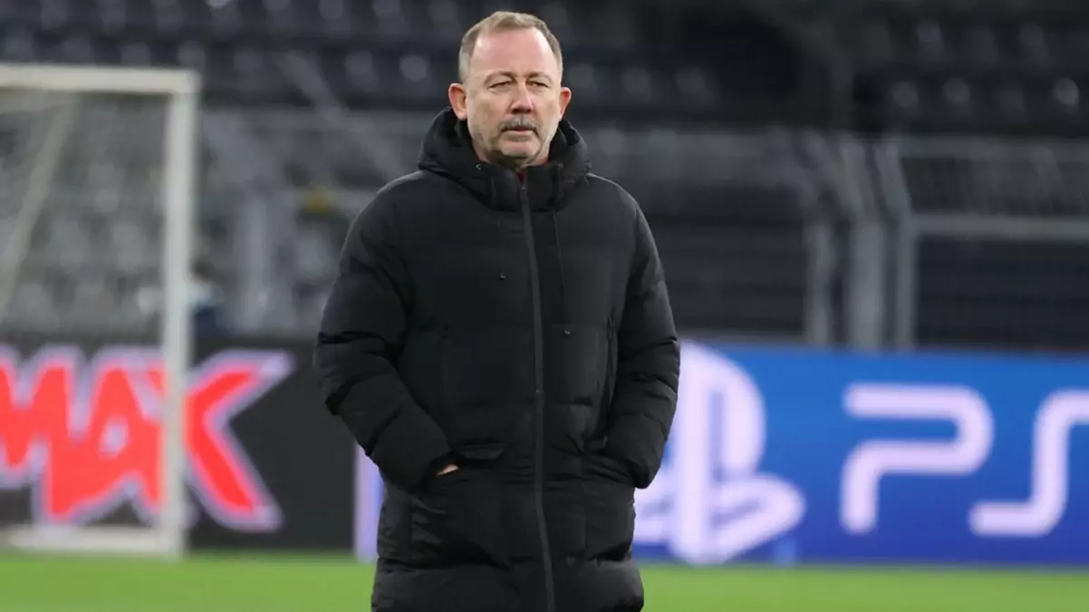 Beşiktaş’ta yeniden Sergen Yalçın sesleri yükseliyor
